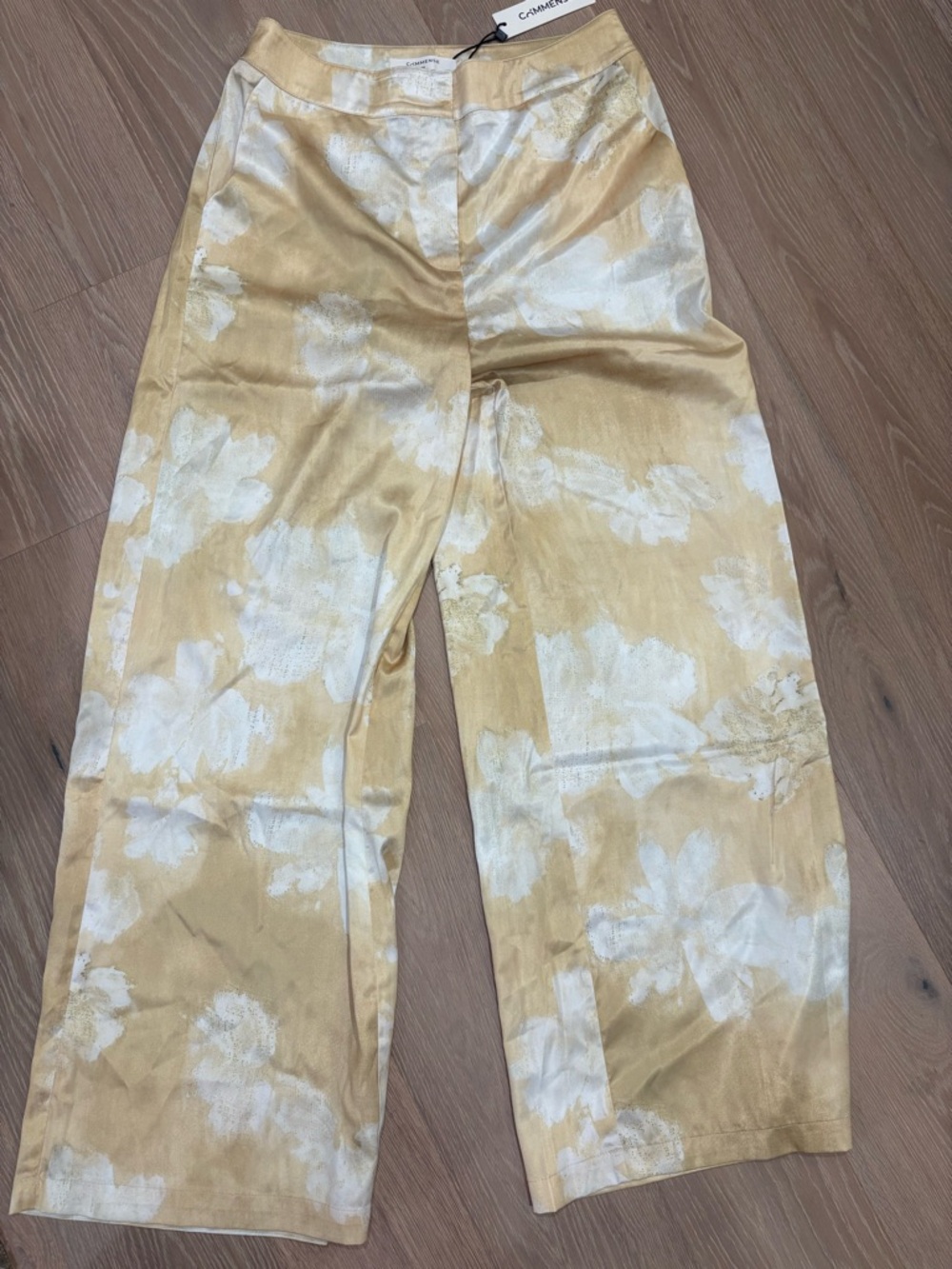 Commense Gold and White Abstract Print Skirt